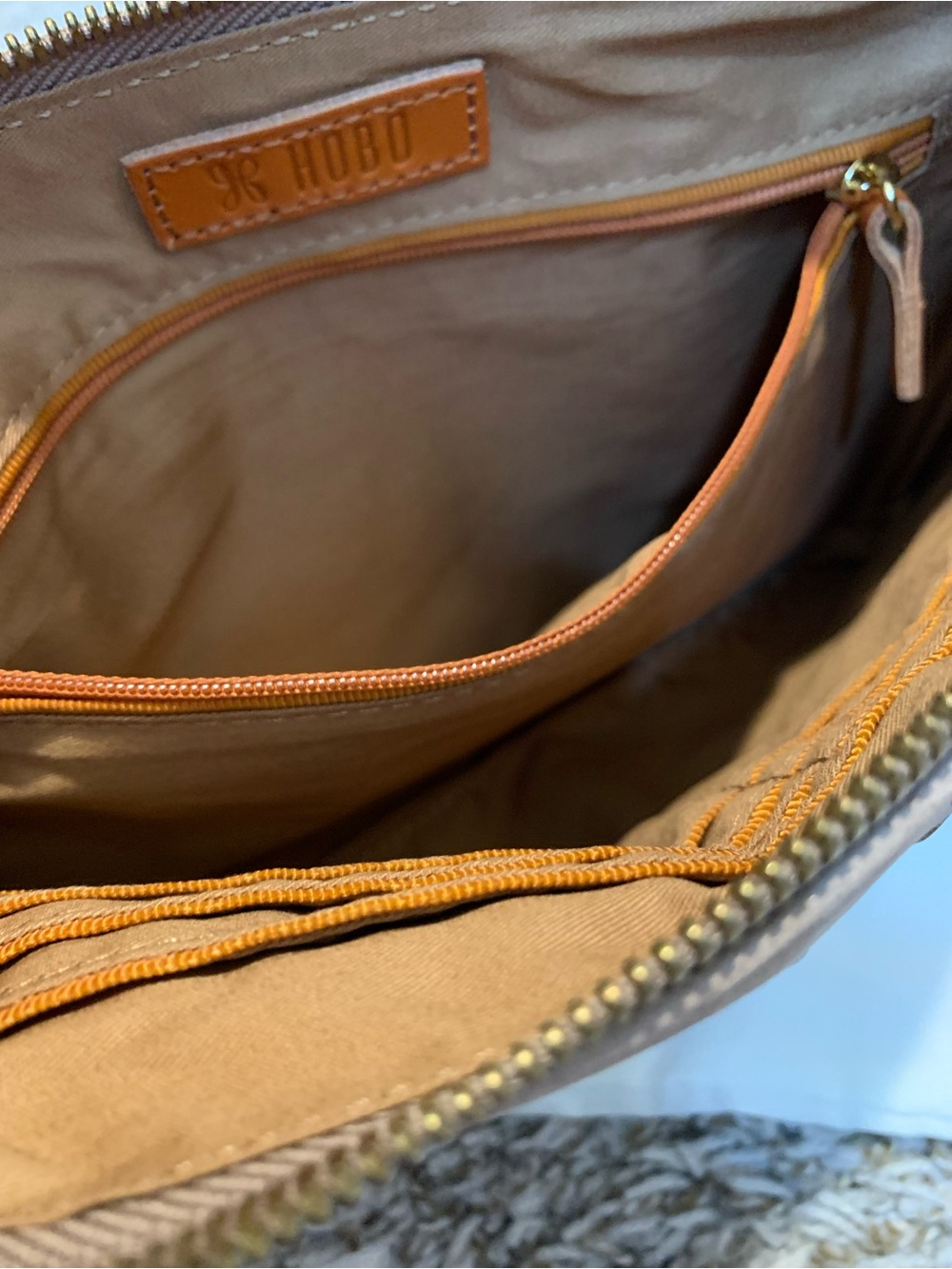 🍁HOBO Sheila Clutch - Picture 14 of 14